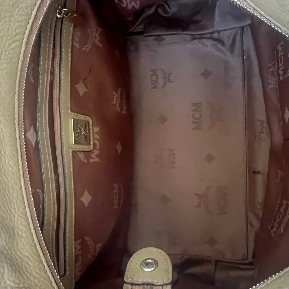 MCM Tan and Burgundy Logo Tote - Picture 10 of 15